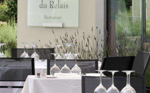 Les Délices de la Table au Restaurant Les Terrasses du Relais